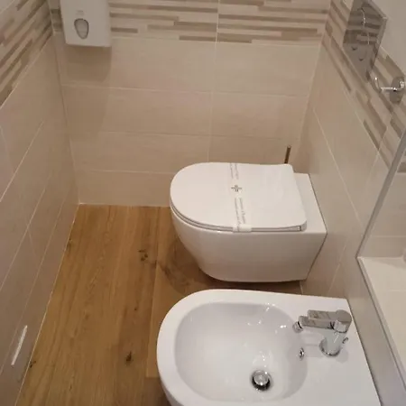 And Breakfast San Marco 4*